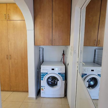 Alia Apartment Орадеа Екстериор снимка