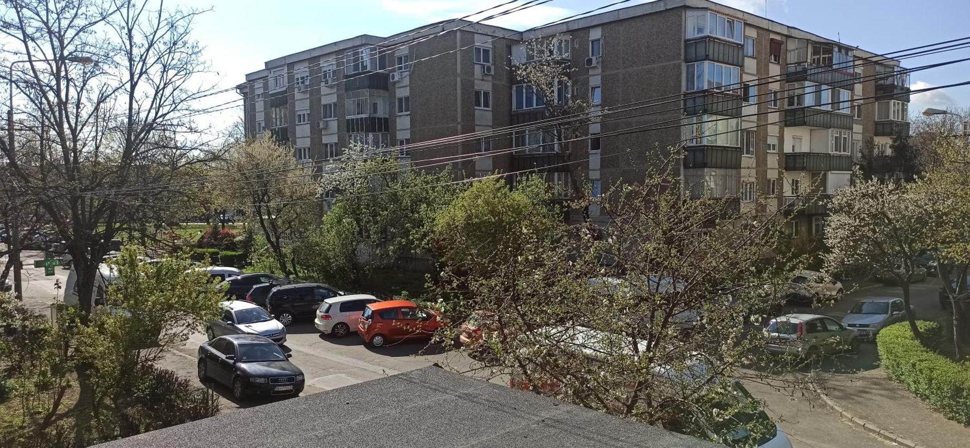 Alia Apartment Орадеа Екстериор снимка