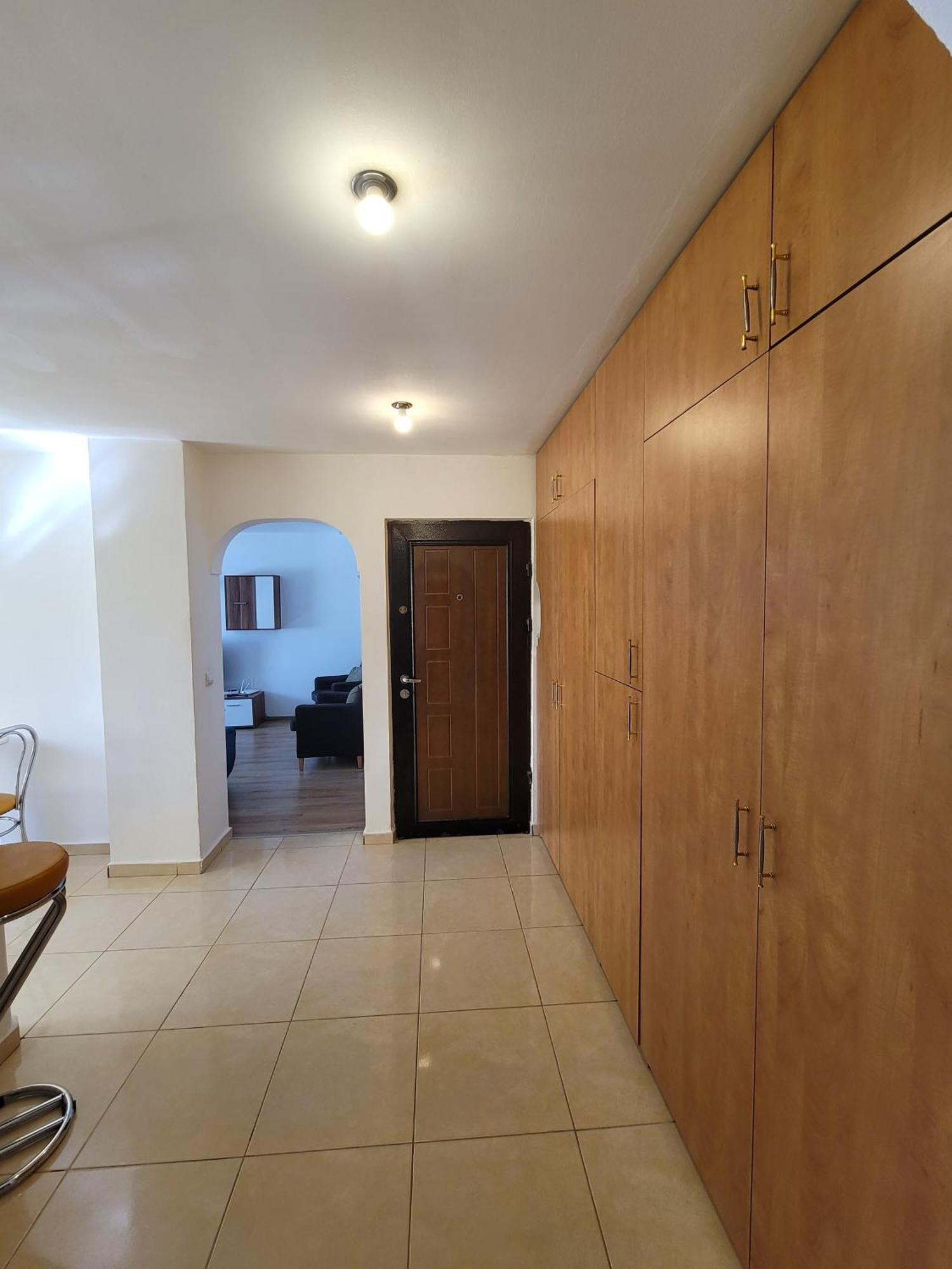 Alia Apartment Орадеа Екстериор снимка